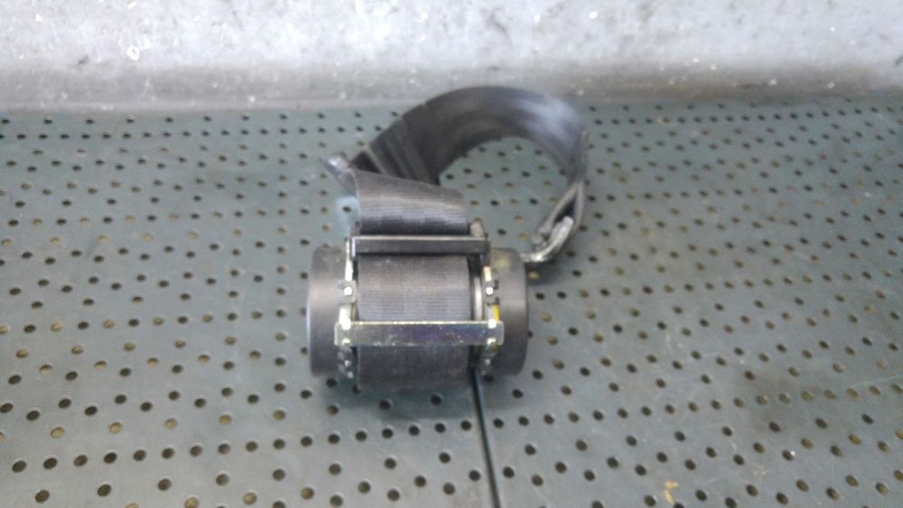 Centura dreapta spate skoda octavia 3 hatchback 620192400