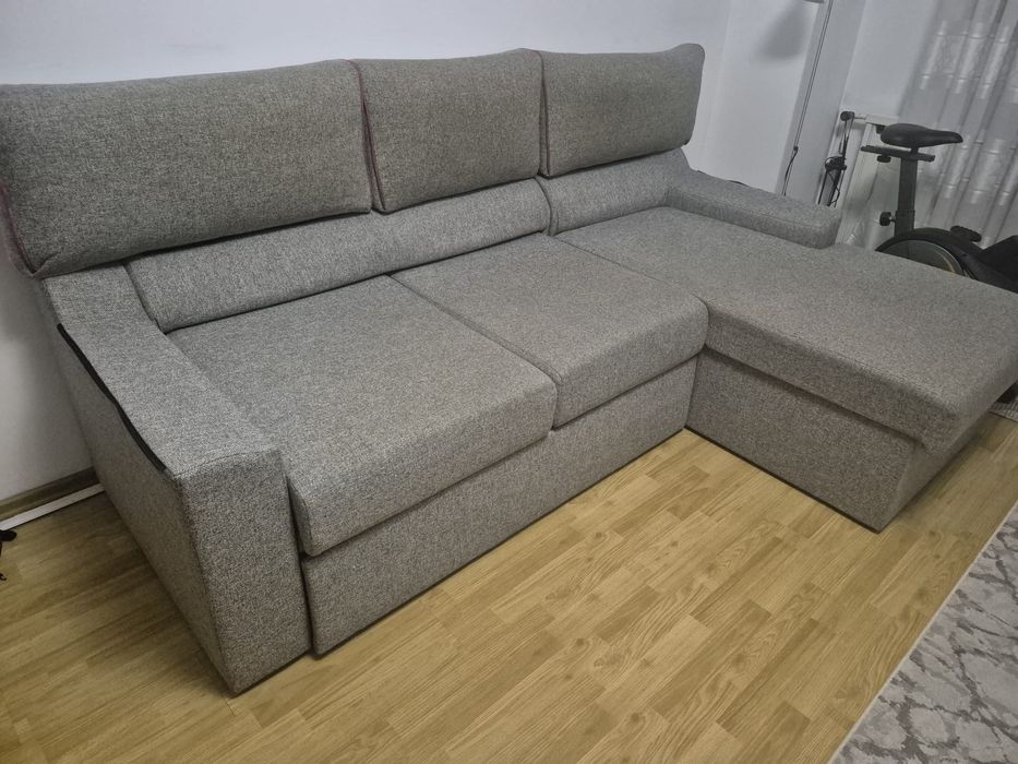 Vând coltar canapea 3 locuri