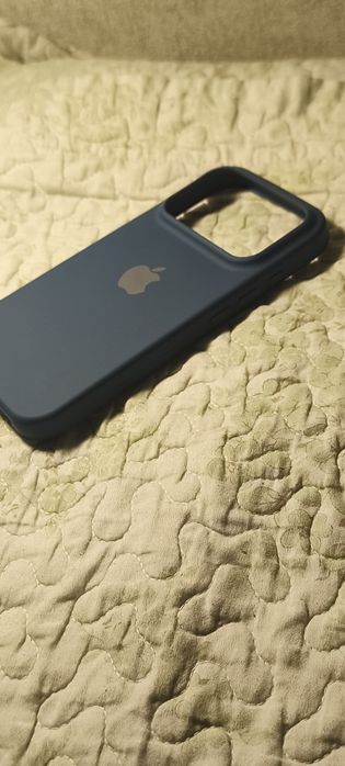 iPhone 17 pro  Dark blue matt