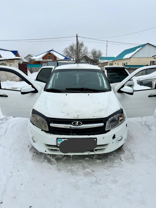 Машина Granta 2190