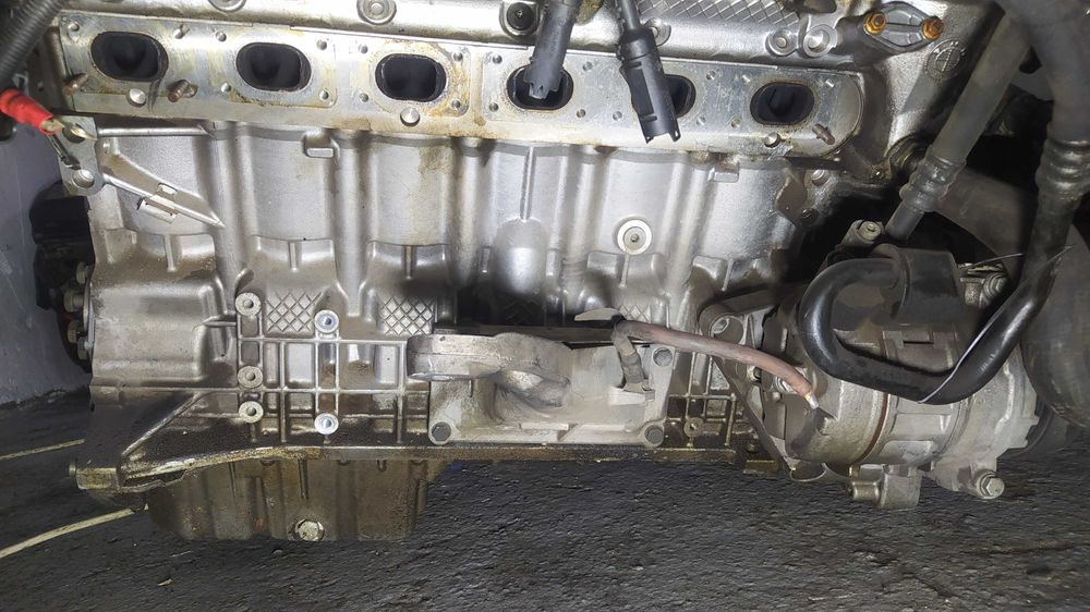 Двигатель BMW M54 2.2 M54B22 E46 E39 E60