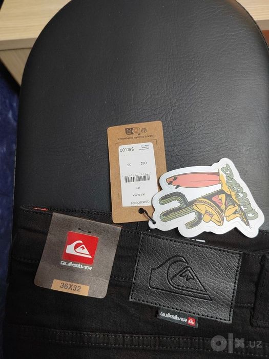 Джинсы Quiksilver slim fit. p34\32.