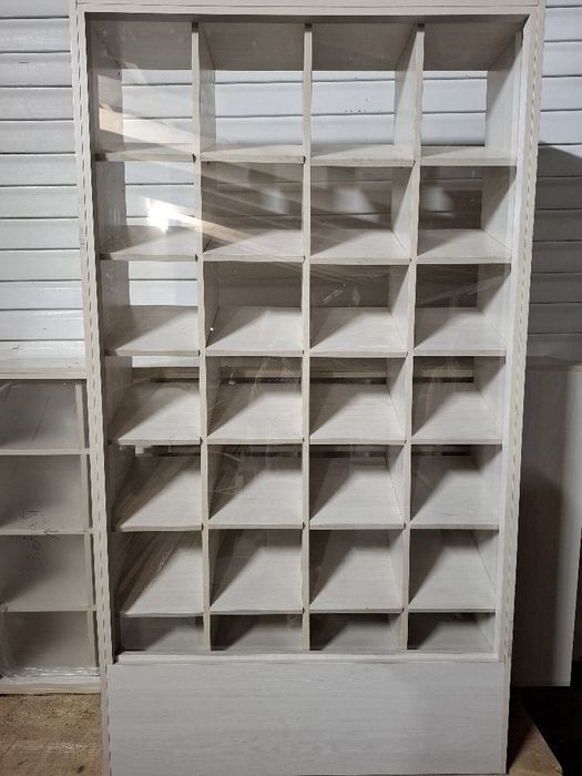 Полка можно  для Конфет