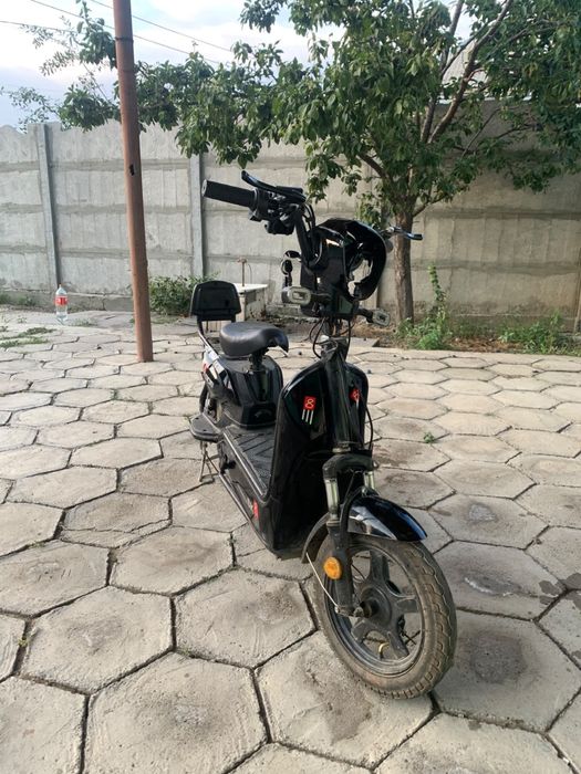 Срочно продам скутер