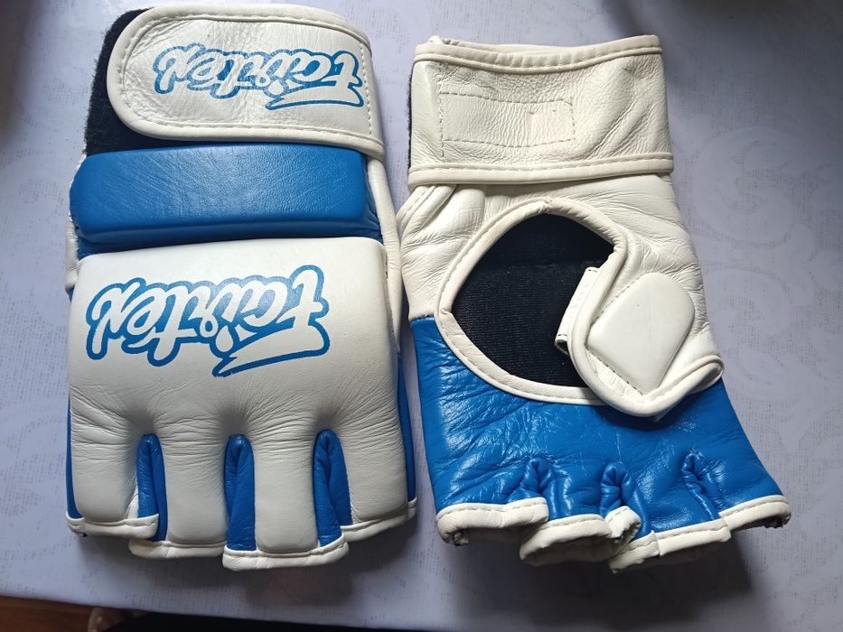 Продаются перчатки спортивные