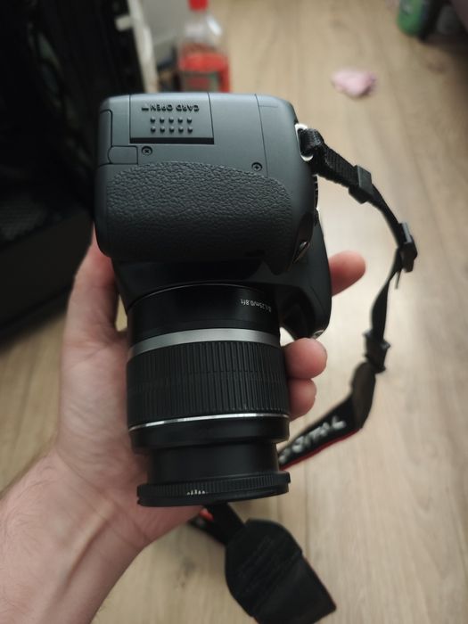 Canon eos 550d 16gb 10900 cadre.obiectiv 18-55