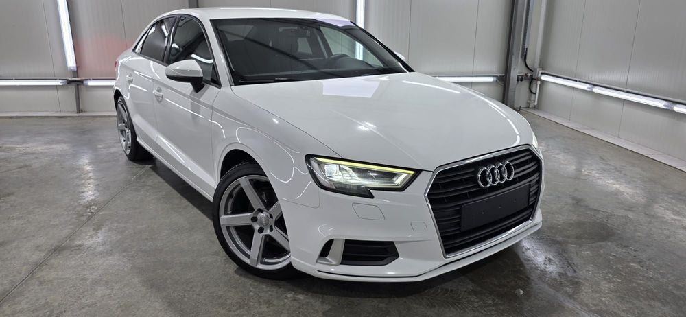 Audi A3 Model Sedan 1,6 tdi 115 cp,automata 2018