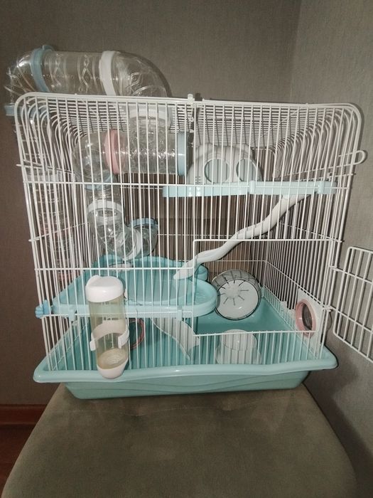 Продам клетку для хомяка