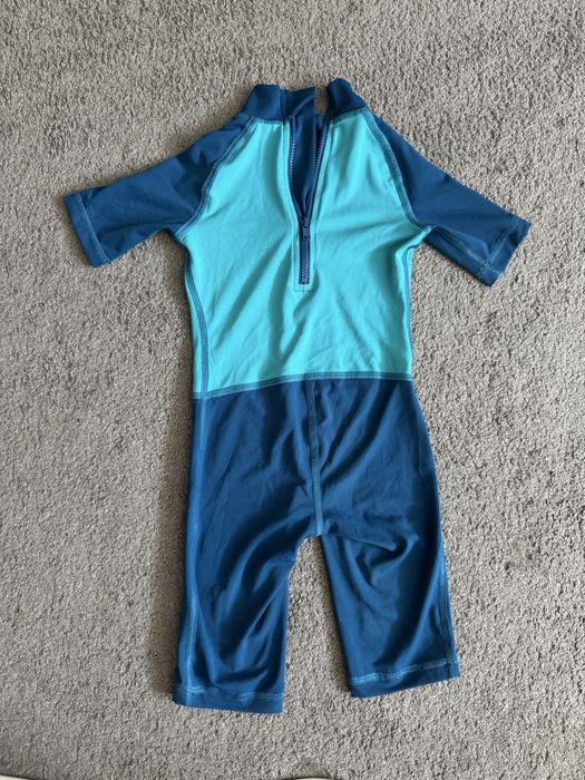 Combinezon anti UV UPF 50+ costum inot 2 ani Nabaji