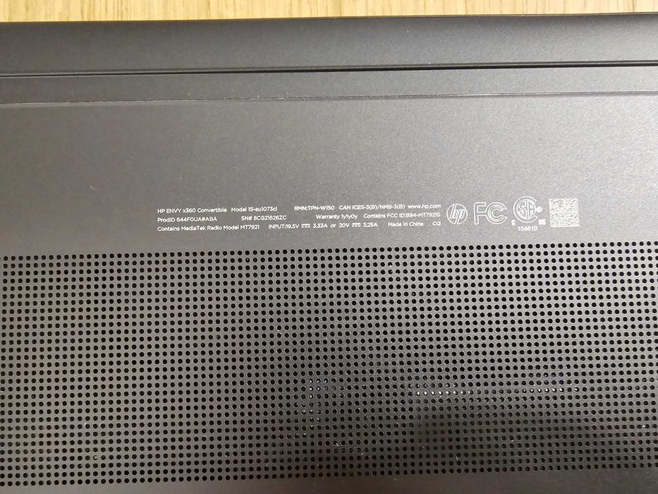 Laptop defect HP ENVY x360 15.6" R7 5825U 16GB 15-EU1073CL