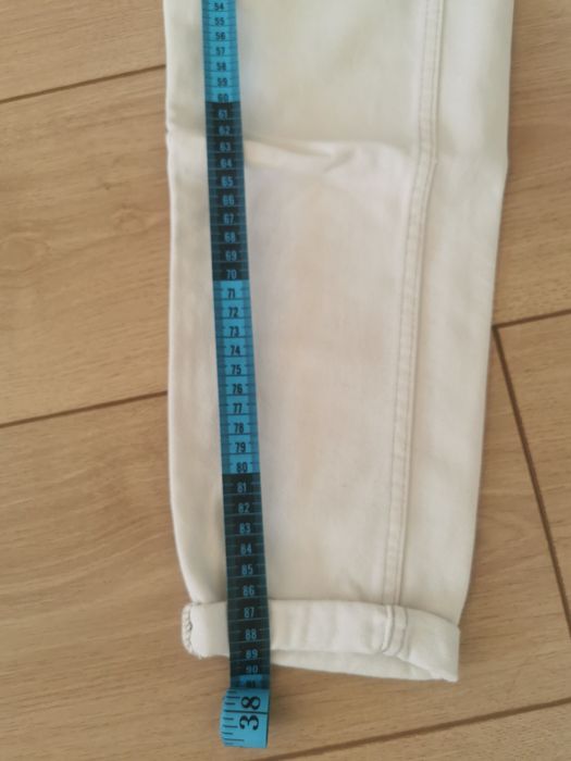 Дамски дънки с висока талия – уникален двуцветен модел!