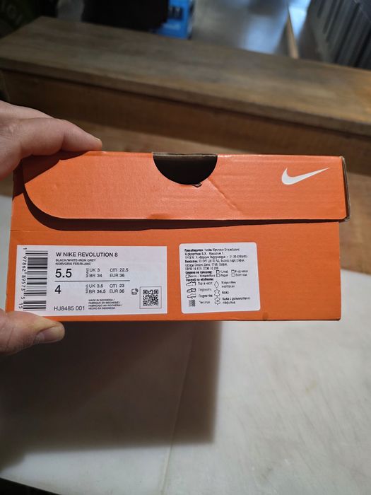 Nike Revolution 8  Номер 36