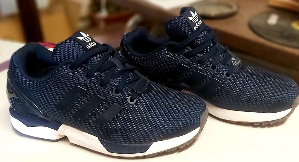 € 14383181_20971083_600.jpg