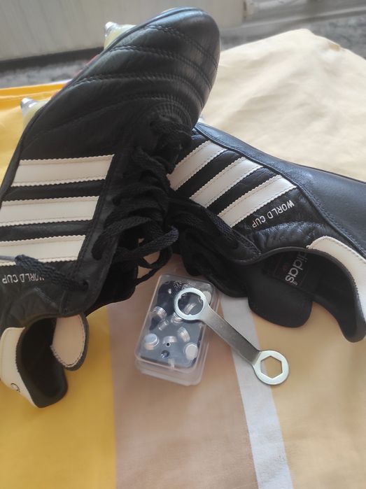 Намалям-Бутонки("Adidas word cup"N-41и"Predator"N-42