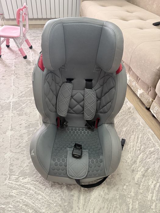 Автокресло  Olsson Voyage