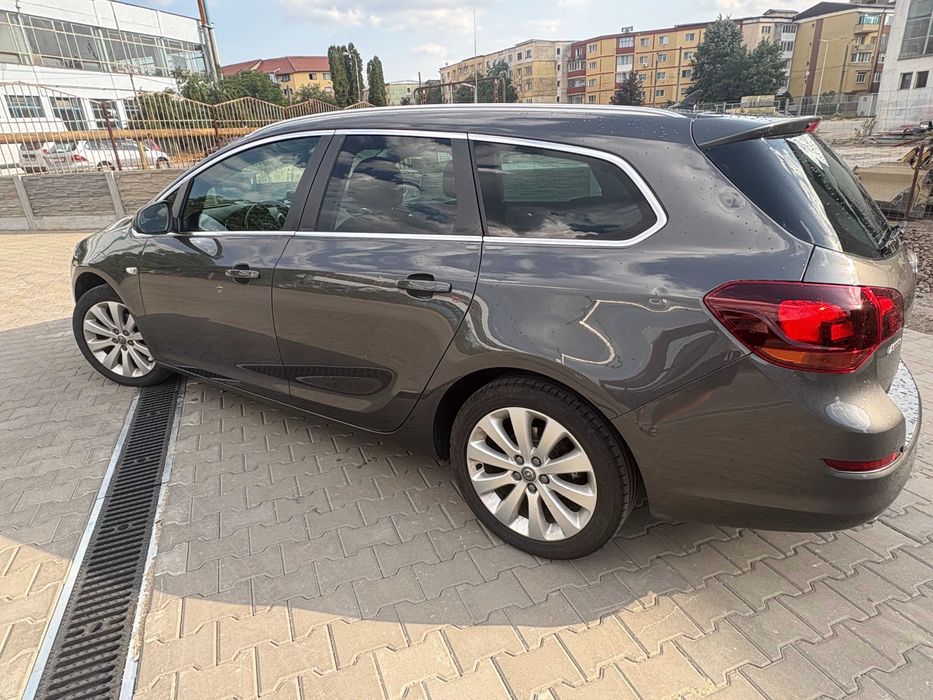 OPEL Astra 2012 — imagine 3