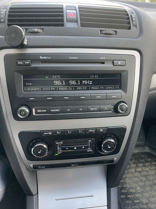 Skoda Octavia Break 2.0 tdi 2012 ( EURO 5 )