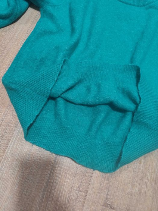 меко пуловерче на Zara