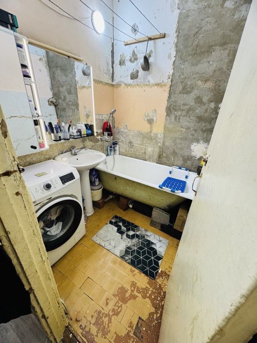 Чилонзор 10-кв,  1/4/4 балкон 1.5х3, с мебелью и техникой