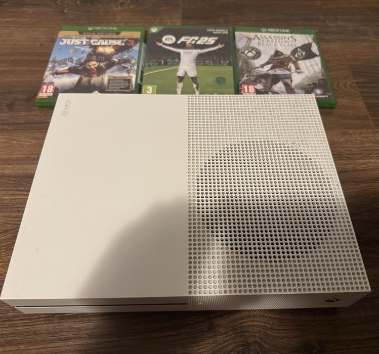 XBOX ONE S 1 TB -2 CONTROLLERE- - fc25 forza horizon 4 si alte jocuri