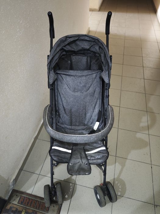 Отдам коляску бесплатно