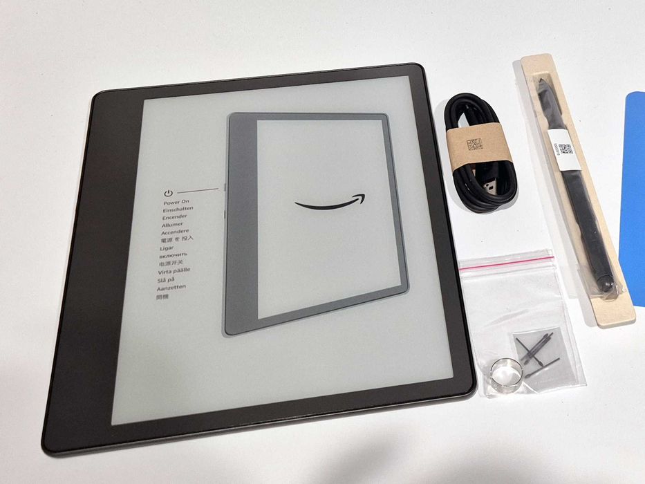 Kindle Scribe (1gen) 16Gb + premium pen