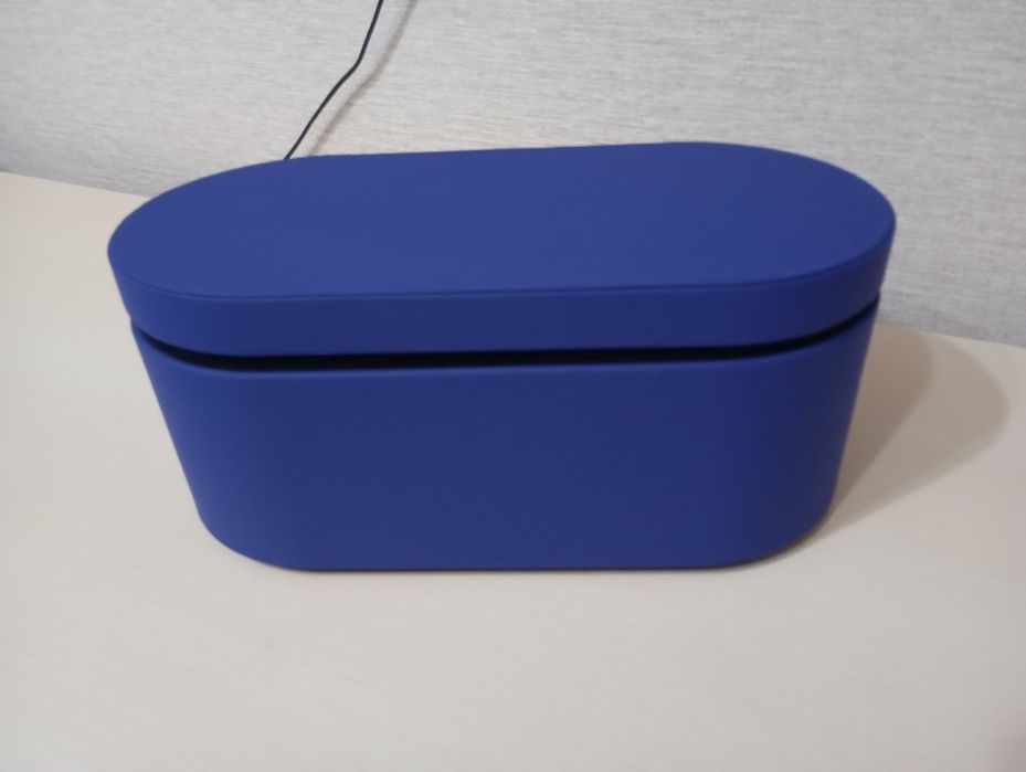 Продам фен Dyson