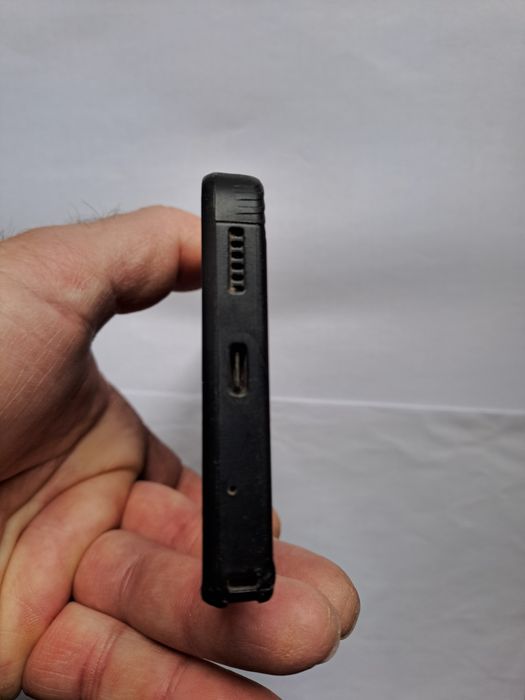 Удароустйчив телефон Motorola  Defy 2