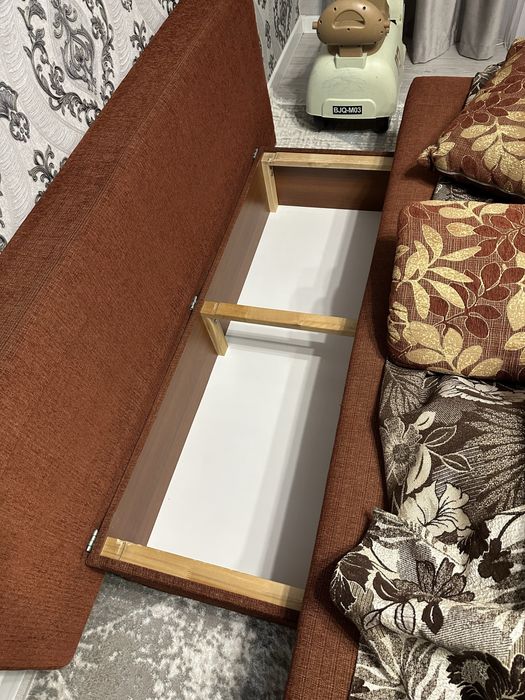 продается Диван тахта Польша