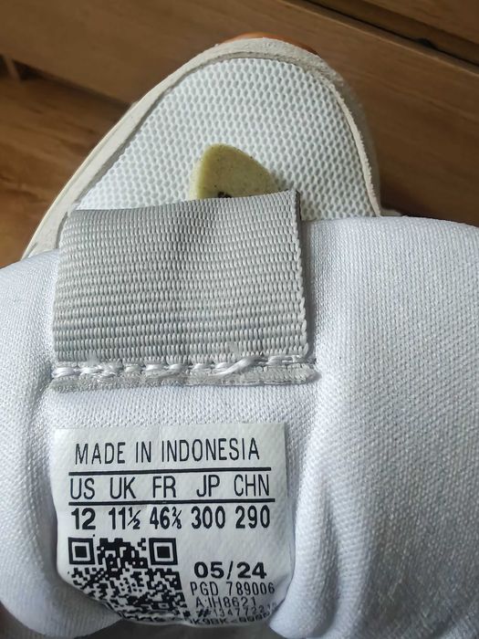 Маратонки Adidas Run 84
