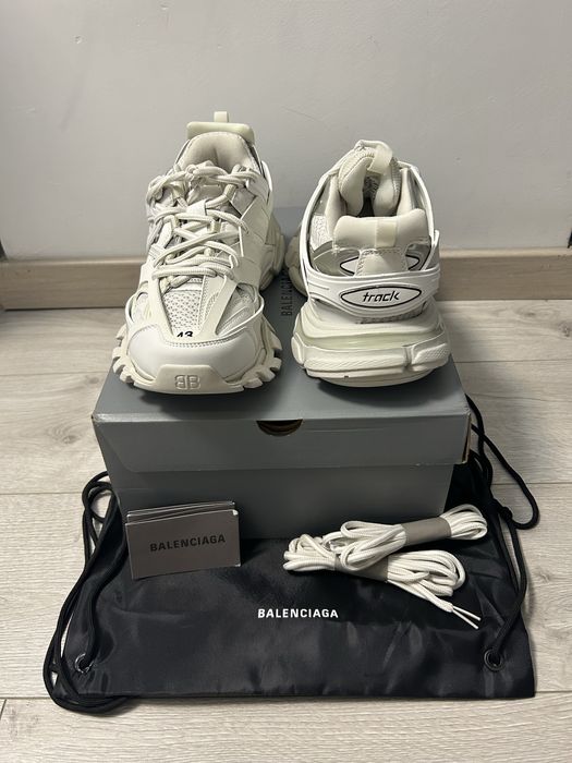 Adidasi Balenciaga Track Triple White *PREMIUM*