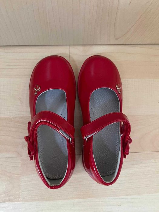 Pantofi din piele ecologica, marimea 30