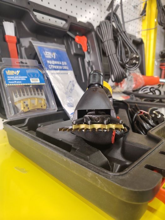 Ubay birentidan qo'y junini oladigan mashinka rassiya uchun ishlab chi