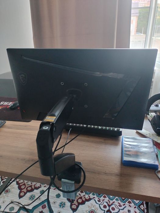 PlayStation 5 Slim , MSI MAG 275UPD E14