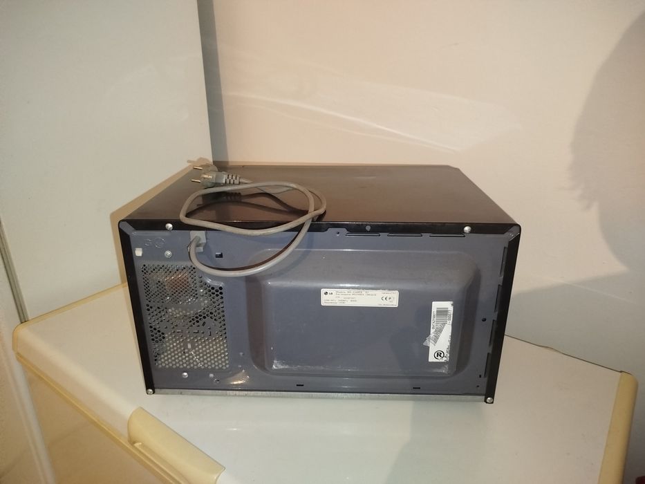 Продам микроволновку