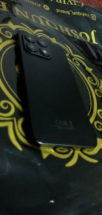 Honor x8a 6/128 pamit