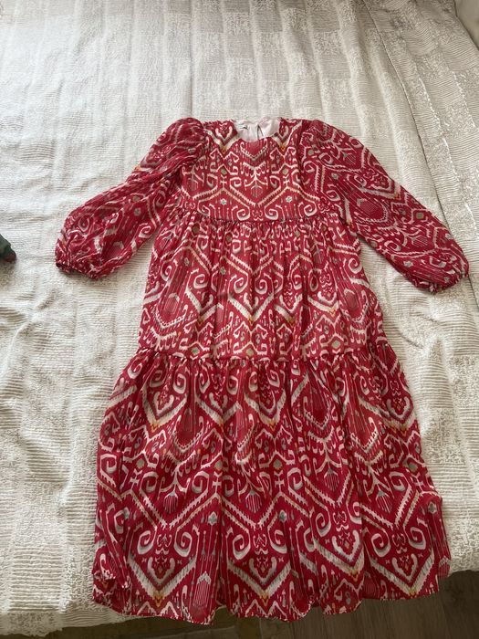 Шифон көйлек және атлас көйлек