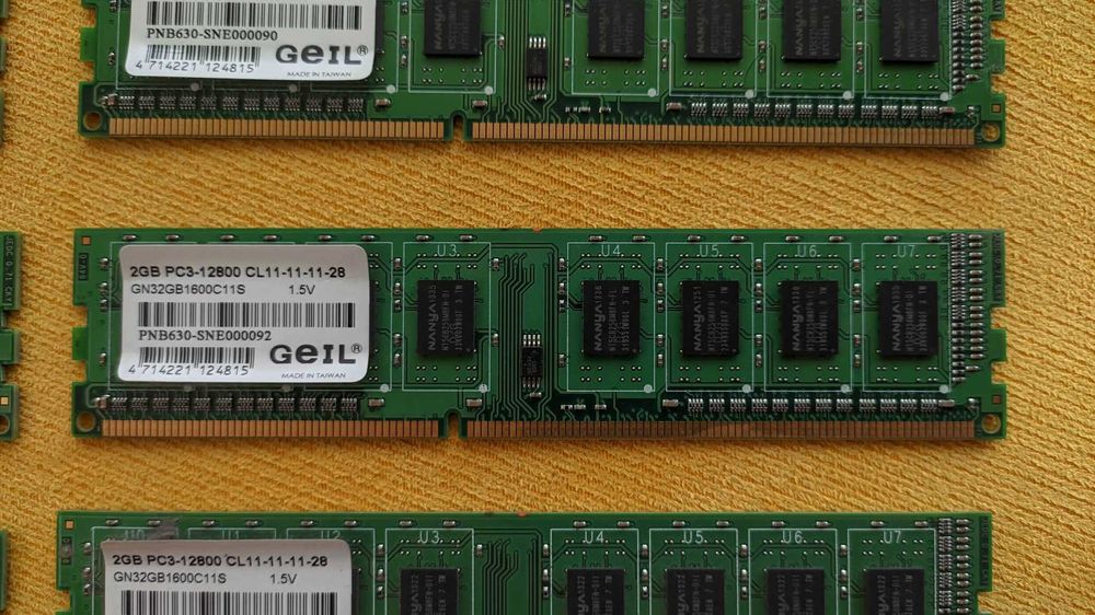 2gb pc3-12800 cl11-11-11-28 RAM памет