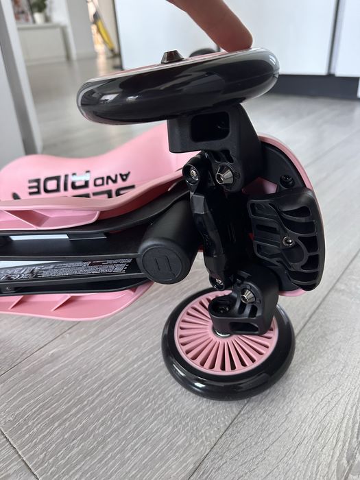 Scoot and ride 2 in 1