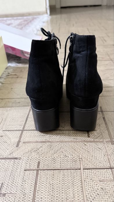 Сапожки за 2500 тг