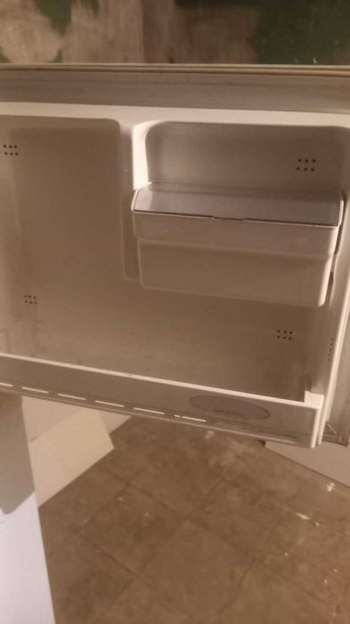 Продам холодильник лджи