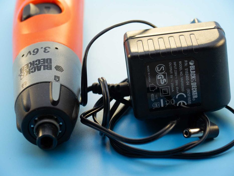 Surubelnita electrica Black&Decker cu acumulator