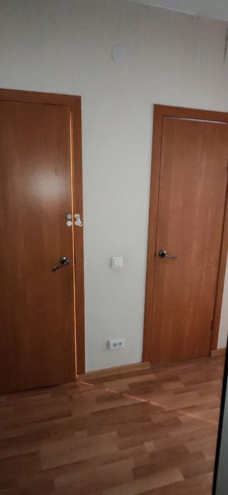 Продам межкомнатные двери