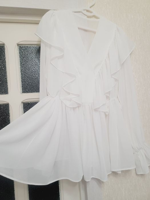 Шифоновая белая кофта