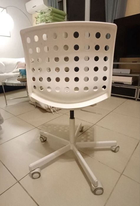 Бял Офис стол Ikea