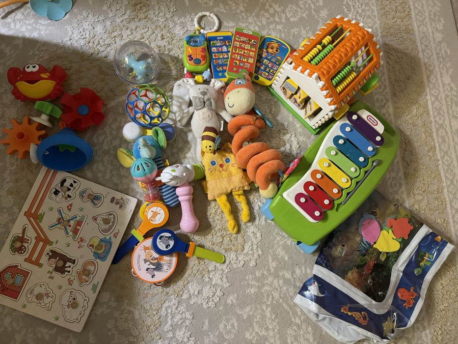 Детские игрушки, погремушки
