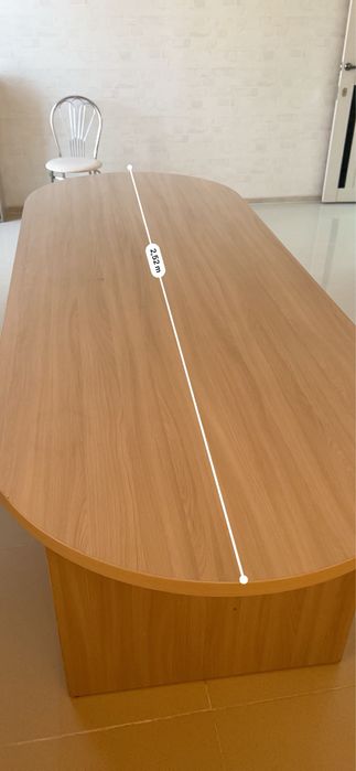 Стол овальный