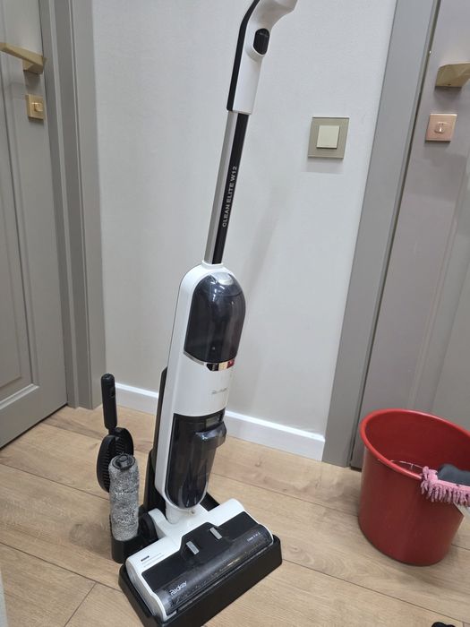 Пылесос Red Key W12