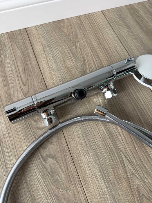 Baterie termostatica Hansgrohe pentru coloana de dus
