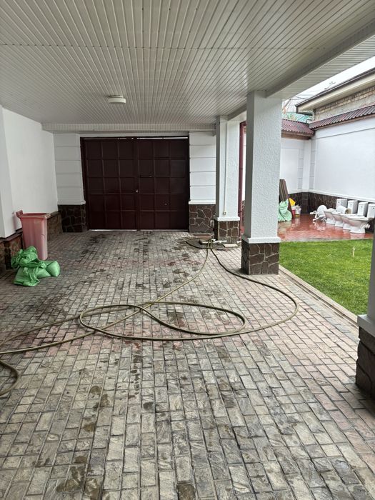 Дом в центре.  Ракат Боши